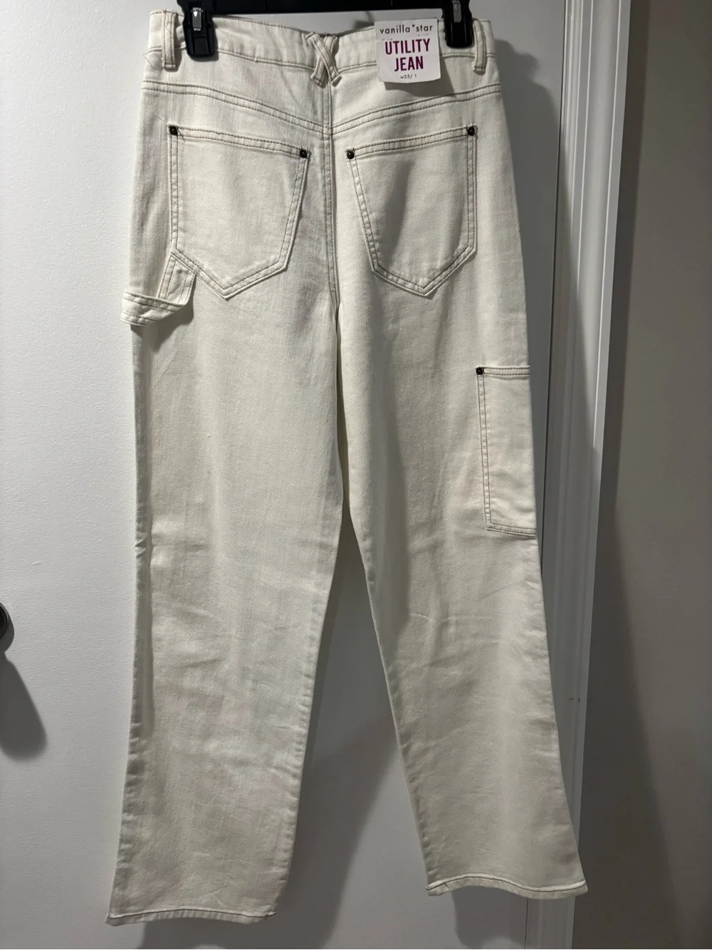 NWT Women’s Cream Carpenter Cargo lightweight Jeans